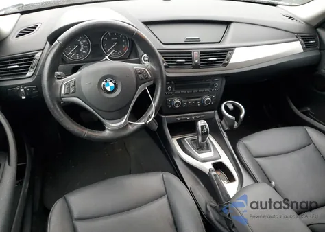 2015 BMW X1 xDrive28I из США, поврежденный, VIN WBAVL1C55FVY40312